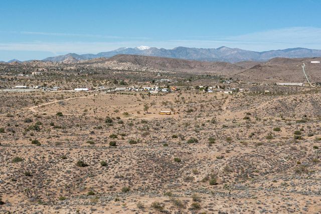 133 Elata Avenue, Yucca Valley, CA 92284