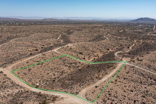133 Elata Avenue, Yucca Valley, CA 92284