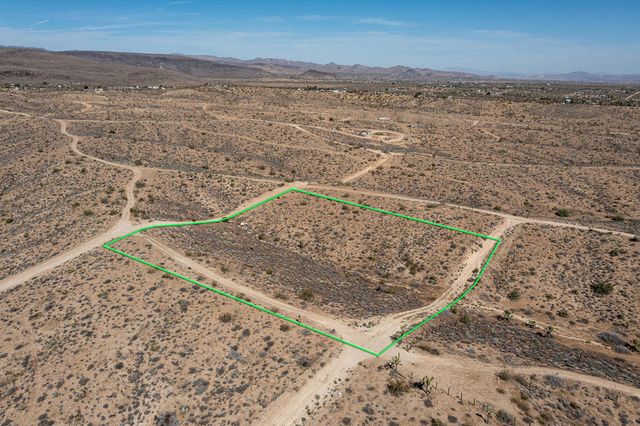 133 Elata Avenue, Yucca Valley, CA 92284