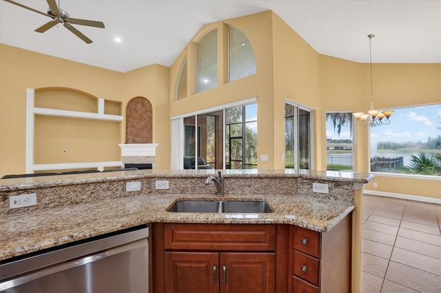 13 NEW OAK LEAF DRIVE, Palm Coast, FL 32137