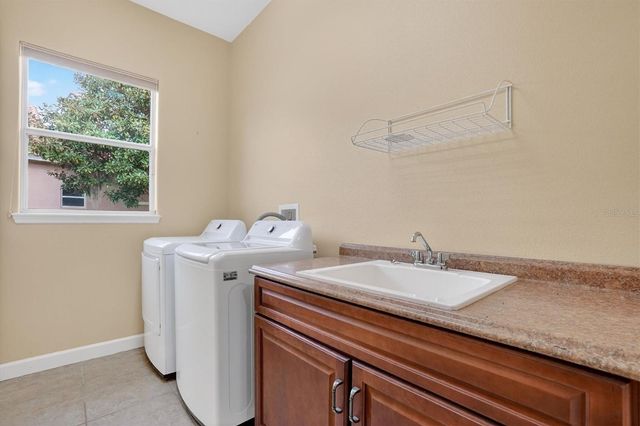 13 NEW OAK LEAF DRIVE, Palm Coast, FL 32137