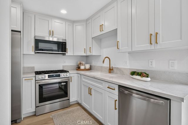 4588 Jamestown, Yorba Linda, CA 92886
