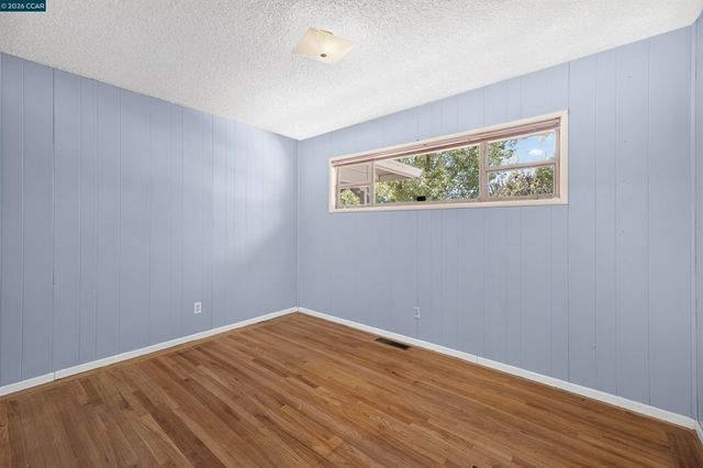 105 W 15Th St, Antioch, CA 94509