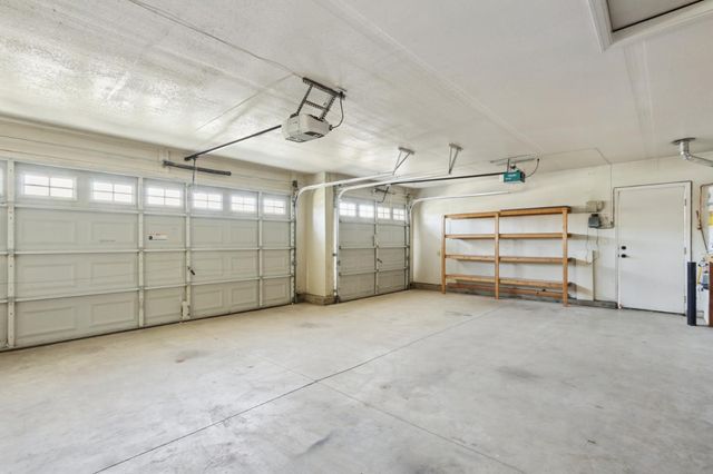 1992 San Carlos Cir, Roseville, CA 95747