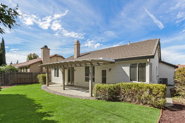 1992 San Carlos Cir, Roseville, CA 95747