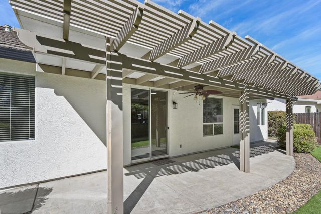 1992 San Carlos Cir, Roseville, CA 95747