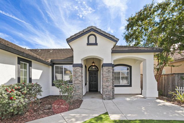 1992 San Carlos Cir, Roseville, CA 95747