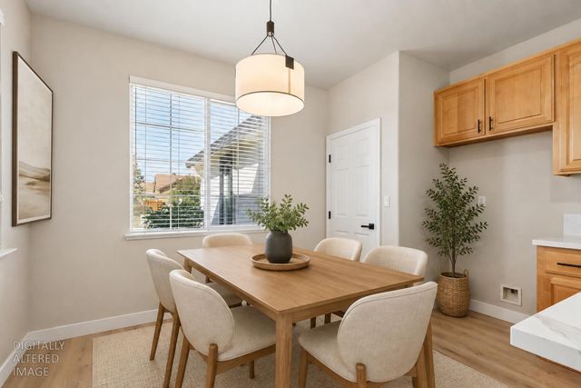 1992 San Carlos Cir, Roseville, CA 95747
