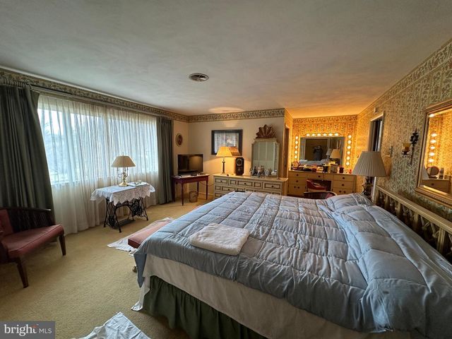 11475 PINE HILL DRIVE, Waynesboro, PA 17268