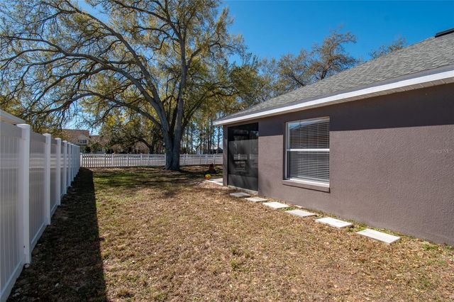 2309 ANGEL FISH LOOP, Leesburg, FL 34748