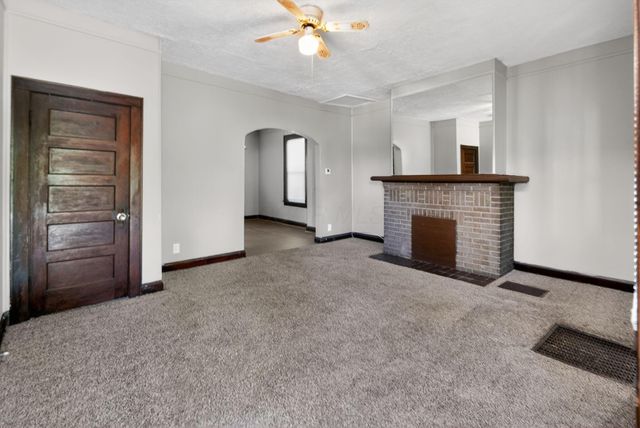 1607 Briarwood Avenue, Columbus, OH 43211