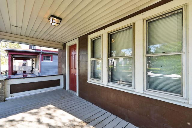 1607 Briarwood Avenue, Columbus, OH 43211