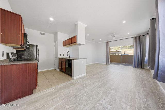 16013 S Desert Foothills Parkway Apt 1053, Phoenix, AZ 85048