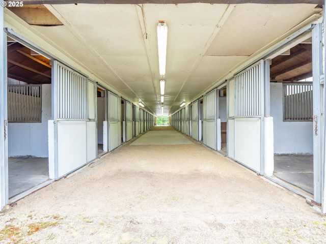 17795 Ne LAUGHLIN Rd, Yamhill, OR 97148