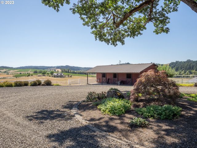 17795 Ne LAUGHLIN Rd, Yamhill, OR 97148