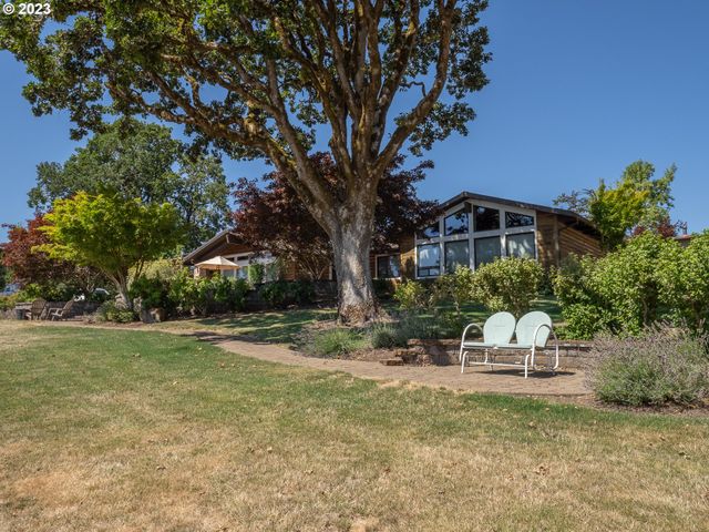 17795 Ne LAUGHLIN Rd, Yamhill, OR 97148