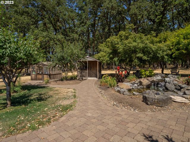 17795 Ne LAUGHLIN Rd, Yamhill, OR 97148