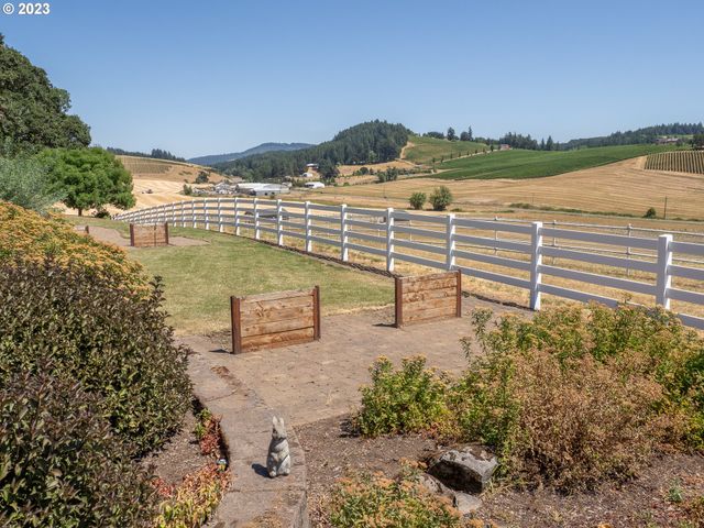 17795 Ne LAUGHLIN Rd, Yamhill, OR 97148
