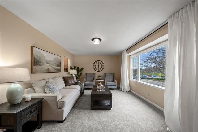 12311 W 67th Terrace, Shawnee, KS 66216