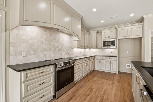 15 Opie Court, Cabot, AR 72023