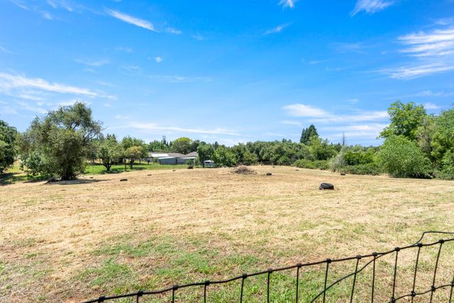 2300 Auburn Folsom Rd, Newcastle, CA 95658