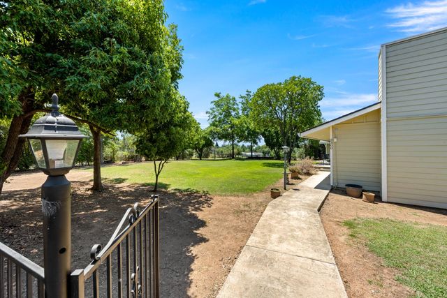 2300 Auburn Folsom Rd, Newcastle, CA 95658