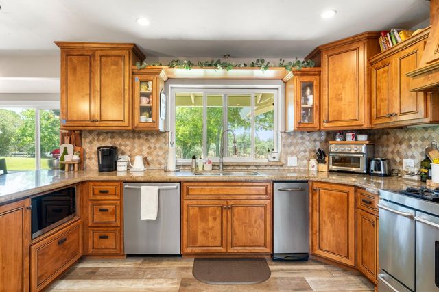 2300 Auburn Folsom Rd, Newcastle, CA 95658