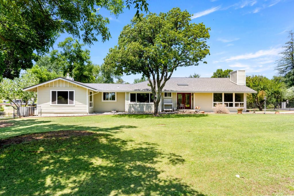 2300 Auburn Folsom Rd, Newcastle, CA 95658
