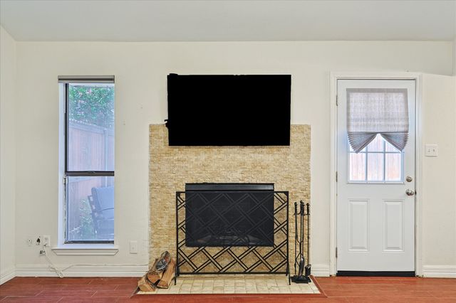 2320 Carol Good Lane, Carrollton, TX 75006