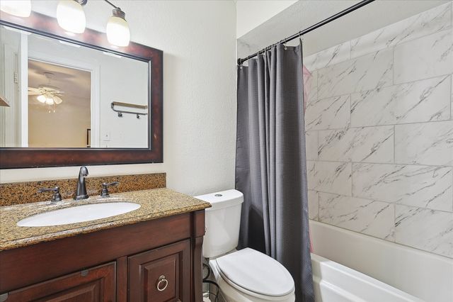 2320 Carol Good Lane, Carrollton, TX 75006