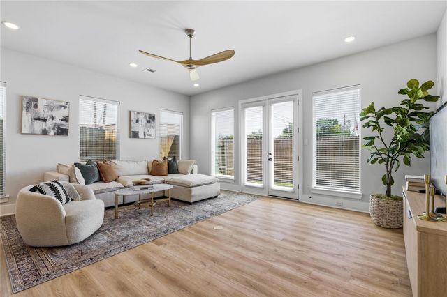 8418 Pech Landing Drive, Houston, TX 77055