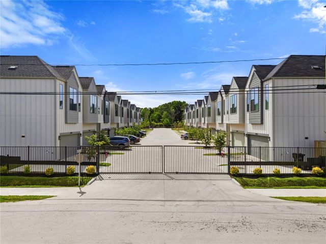 8418 Pech Landing Drive, Houston, TX 77055