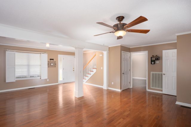 431 Golden Oaks Drive, Hixson, TN 37343