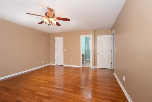 431 Golden Oaks Drive, Hixson, TN 37343