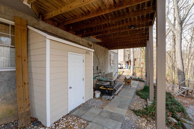 431 Golden Oaks Drive, Hixson, TN 37343