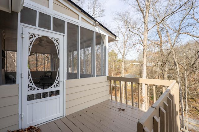 431 Golden Oaks Drive, Hixson, TN 37343