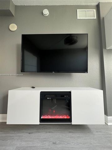 500 NE 29th St 608, Miami, FL 33137