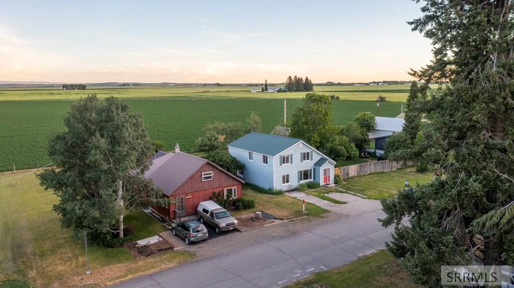 Image 37 of property listing at 862 Highland Street, Ashton, ID 83420