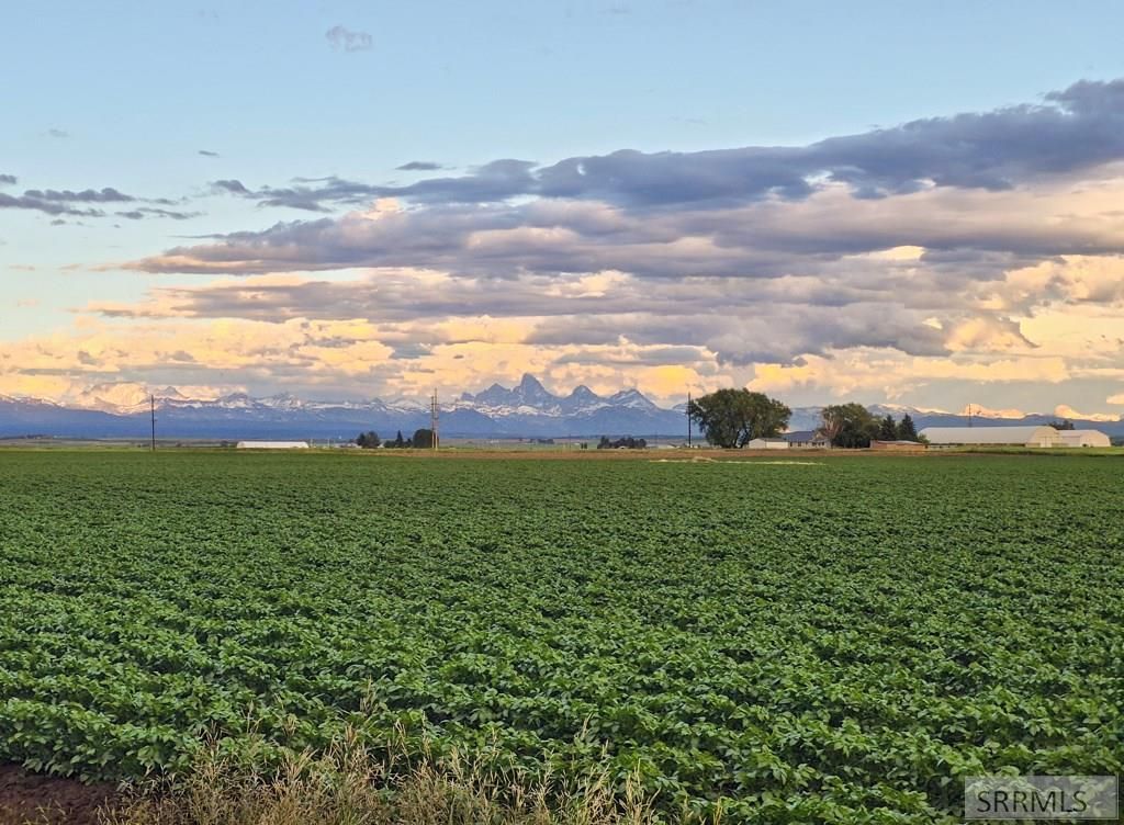 Image 45 of property listing at 862 Highland Street, Ashton, ID 83420