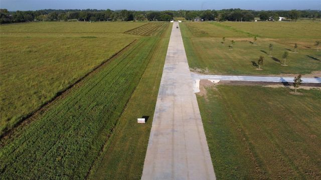 16422 Adlong School Rd, Crosby, TX 77532