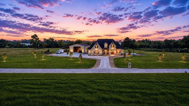 16422 Adlong School Rd, Crosby, TX 77532