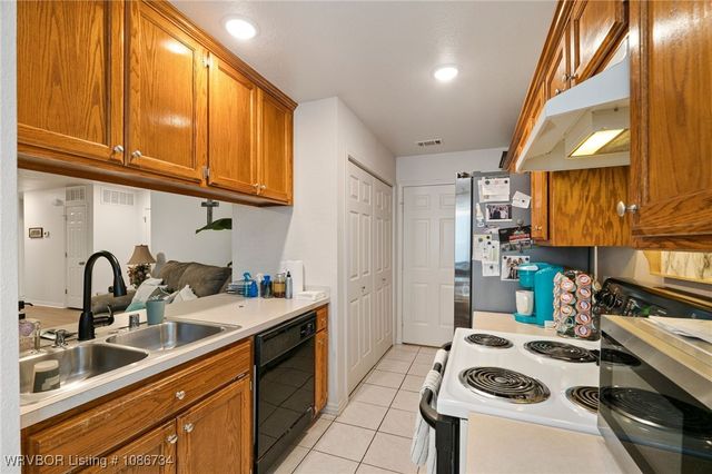 518 N 17th Street, Van Buren, AR 72956