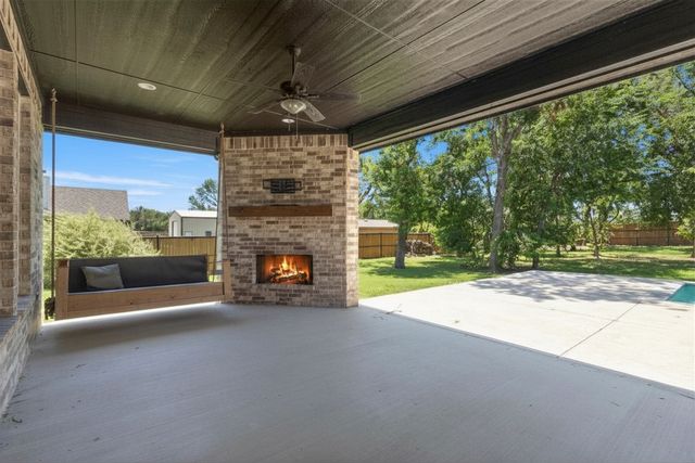 904 Taylor Branch, Springtown, TX 76082