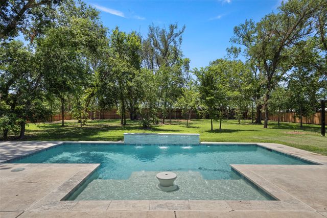904 Taylor Branch, Springtown, TX 76082