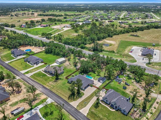 904 Taylor Branch, Springtown, TX 76082