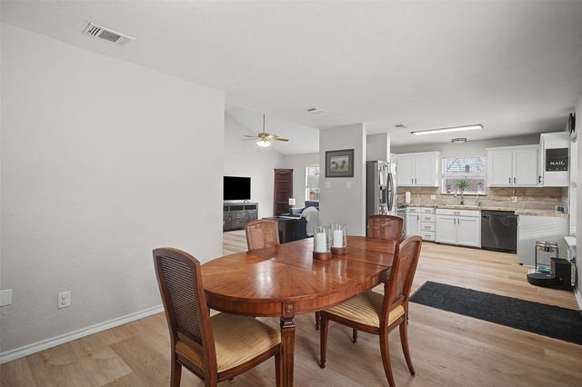 323 Sage Trail, Springtown, TX 76082