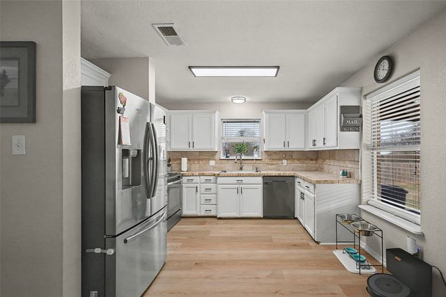 323 Sage Trail, Springtown, TX 76082