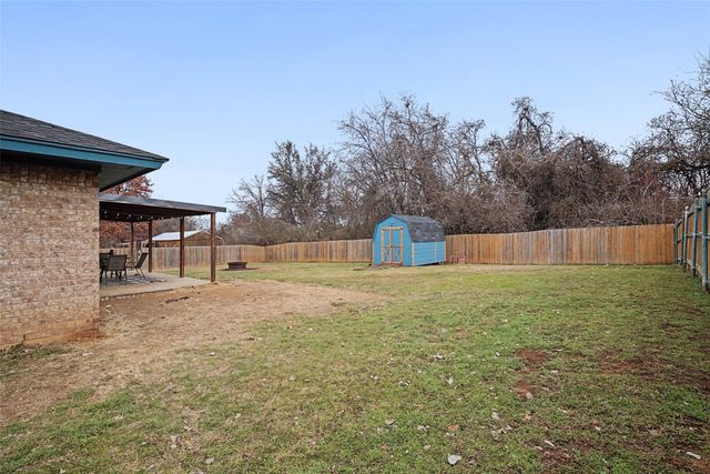 323 Sage Trail, Springtown, TX 76082