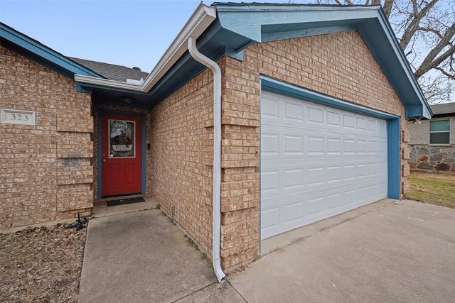 323 Sage Trail, Springtown, TX 76082