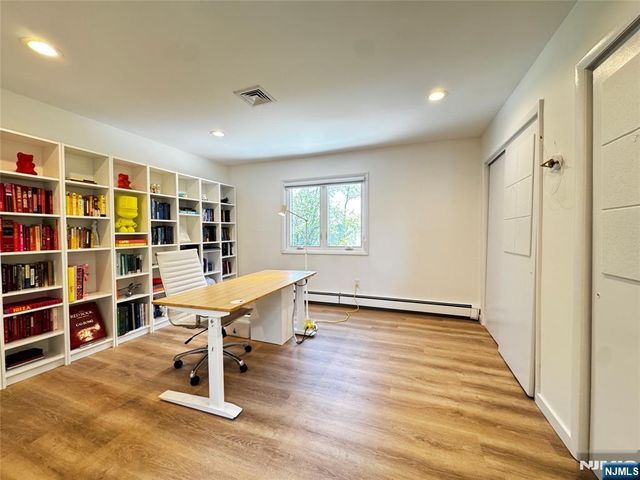81 Greenwoods Road, Old Tappan, NJ 07675